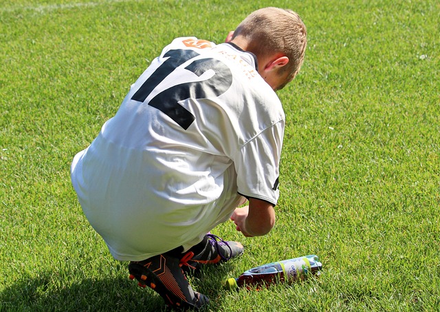 与传统的聚 与传统的聚