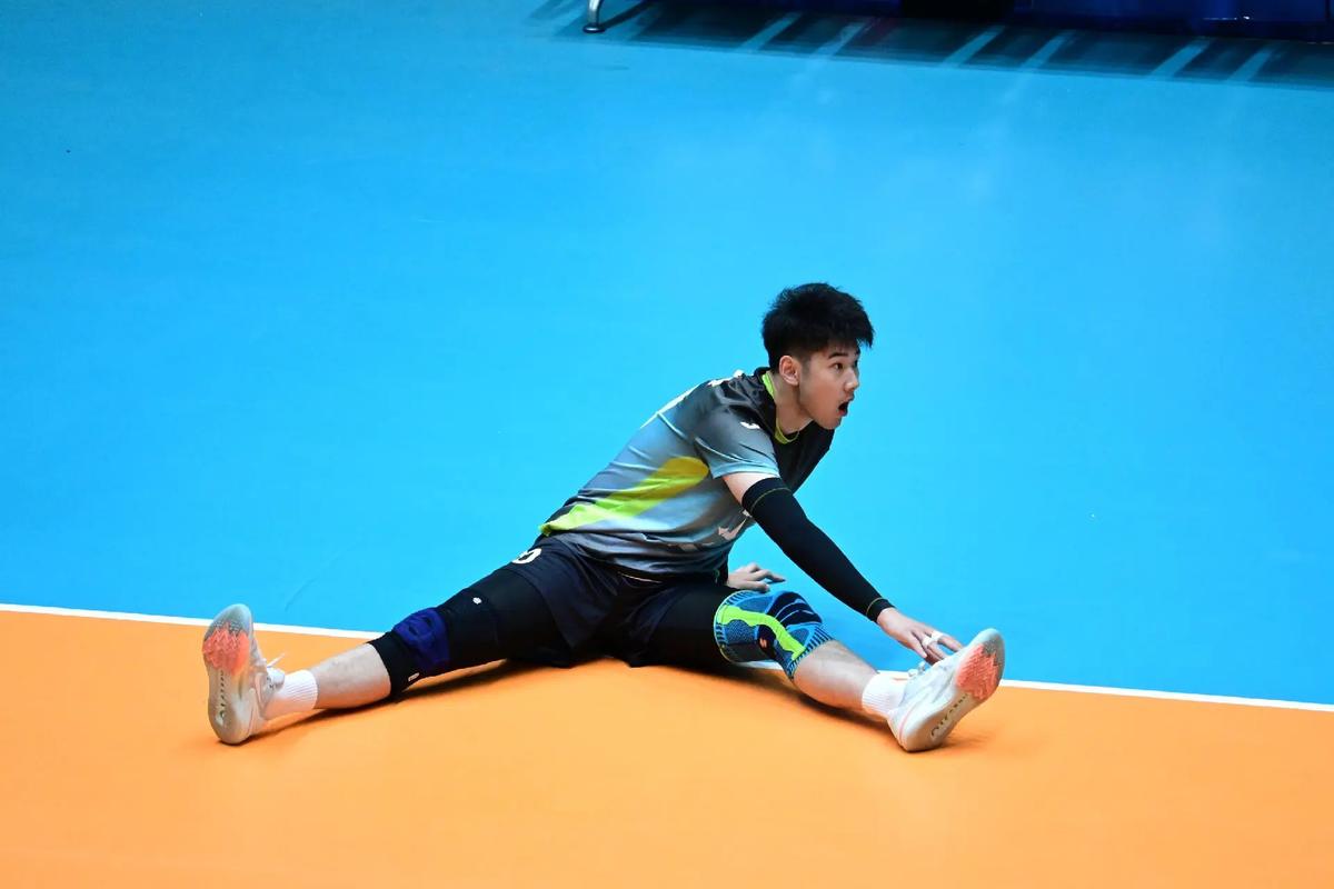 全面限制住 全面限制住